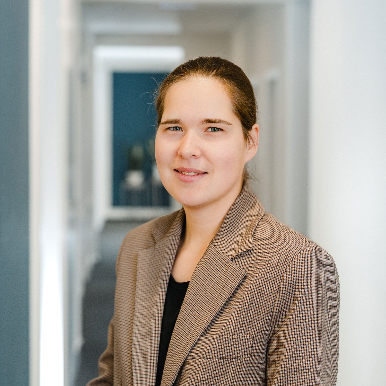 Tomke Born sie ist Steuerfachangestellte